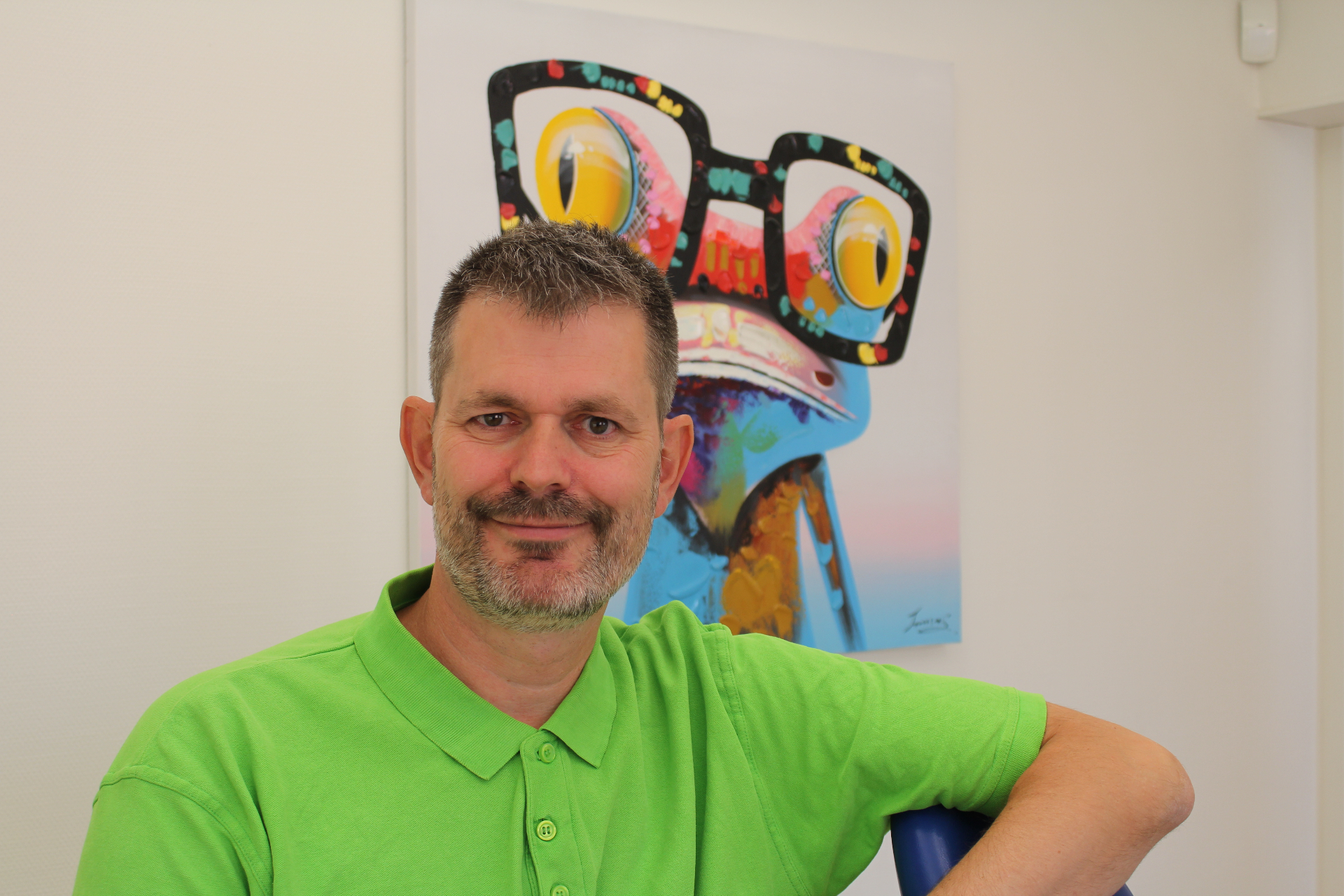 Mikkel Laugesen, autoriseret klinisk tandtekniker